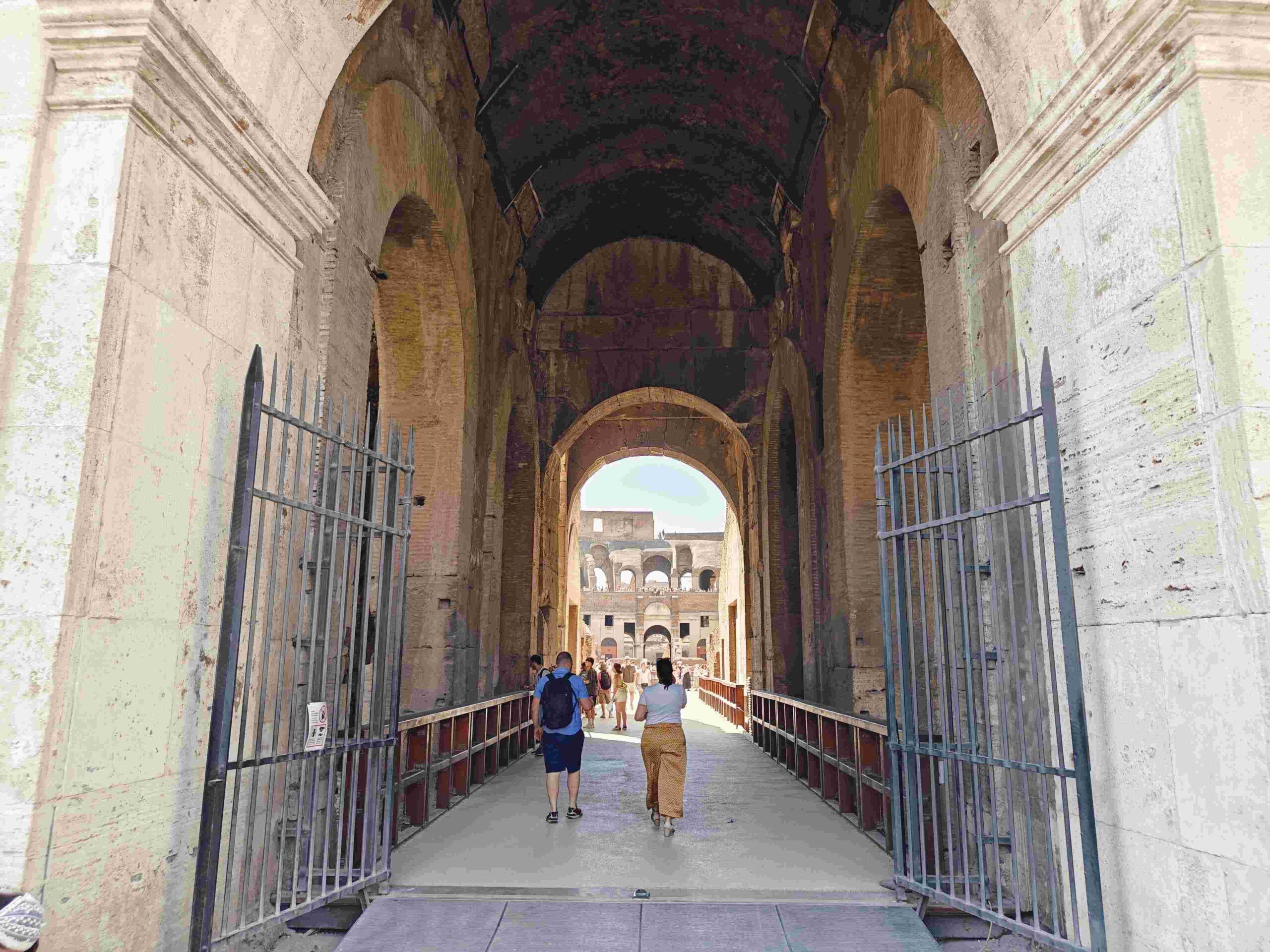 Colosseum Arena & Roman Forum Private Tour